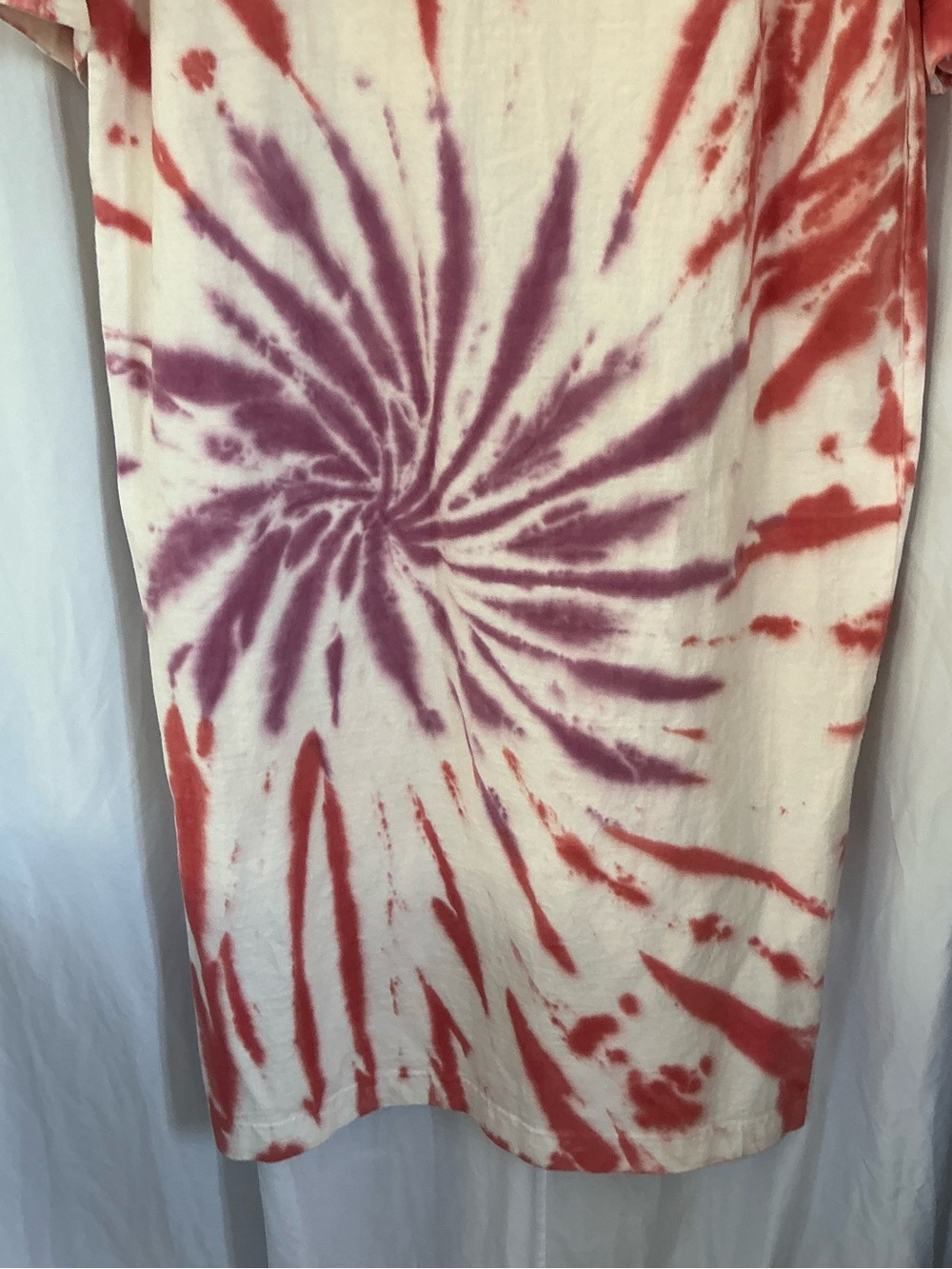 Free People Beach Camilla Tie-Dye Short Sleeve Shirt Dress in Red and Purple - Picture 8 of 11